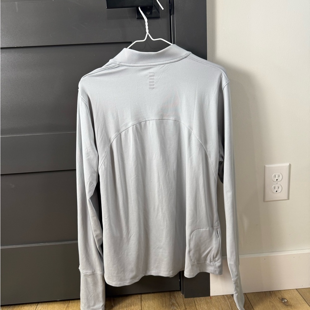Under Armour Women’s Gray Running Half Zip Long Sleeve Pullover Size XL - Picture 5 of 12